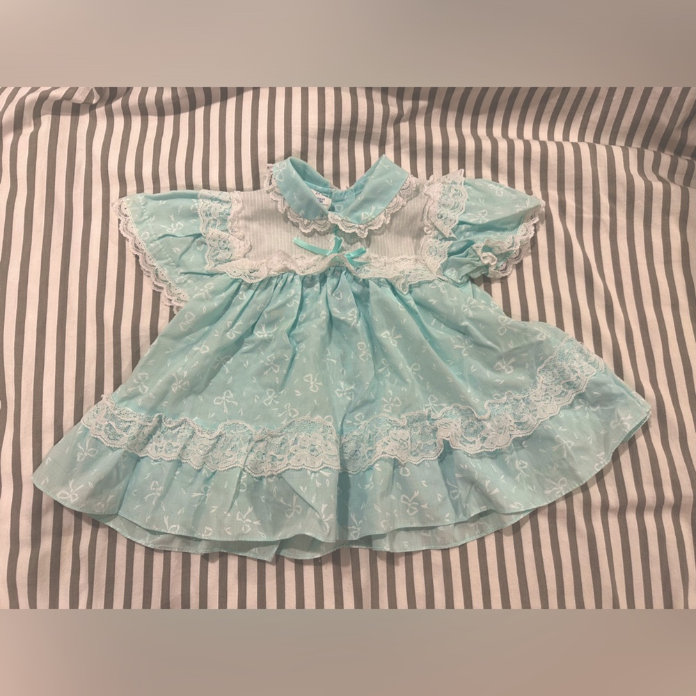 Vintage girls lace dress size 24months turquoise